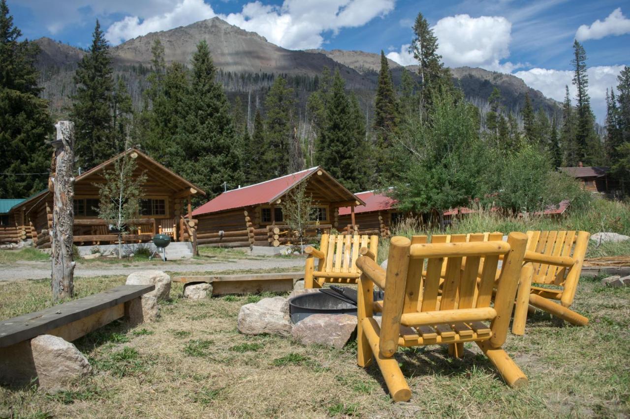Silver Gate Lodging Cooke City Zewnętrze zdjęcie